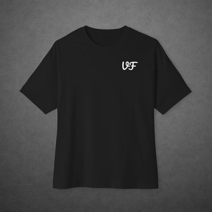 She Grows Quietly in the Dark Women's Oversized Tee