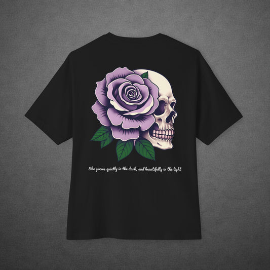 She Grows Quietly in the Dark Women's Oversized Tee